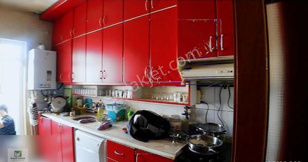 BAHÇELİ EVLERDE SATILIK 3+1 DAİRE