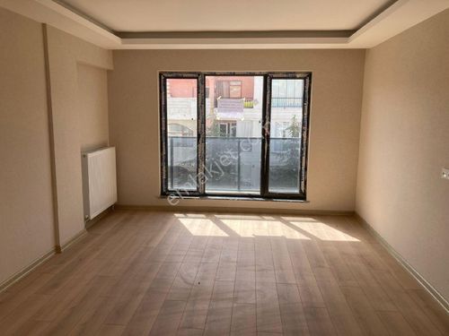 TOPRAK EMLAKTAN ANK KEÇİÖREN UFUKTEPE MAHALLESİNDE FULL YAPILI 3+1 SATILIK DAİRE