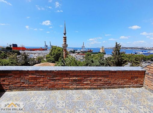 SAHİLDE KAPANMAZ MANZARA SIFIR LÜKS 4+1 160M2 SATILIK KONUT