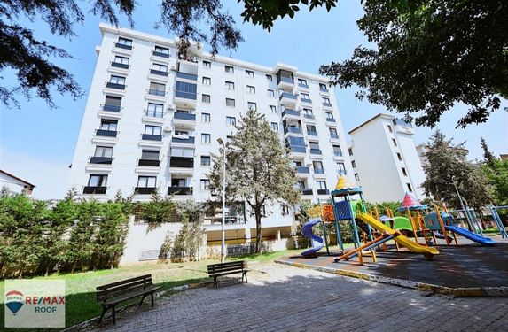 Pendik Bahçelievler Butik Sitede Geniş Satılık Yeni 2+1 Daire