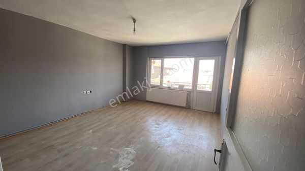 TURYAPTAN KİRALIK ARA KAT ASANSÖRLÜ 2+1 DAİRE