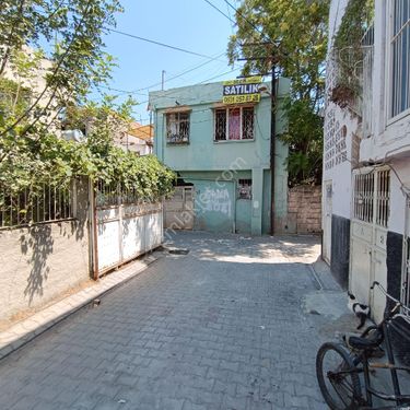 GÜLPINAR M.H.SAĞLIK OCAĞI CİVARI 140 M² TAPULU 2+1 ŞEKLİNDE İKİ KATLI TERASLI KOMPLE SATILIK 