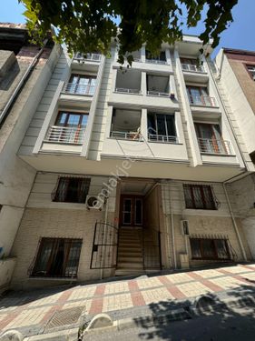  Bağcılar Yıldıztepe 2+1 95m² Satılık Kullanışlı Yeni Daire Remax