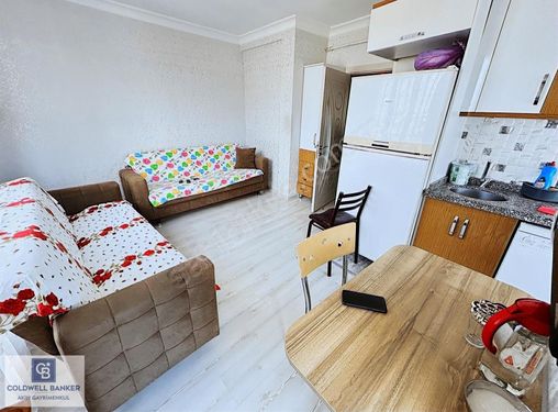 Sancaktepe yenidoğan da kiralık 2+1 ara kat daire