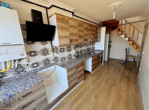 SANCAKTEPE SATILIK ÇATI DUBLEKS DAİRE GENİŞ FERAH TERASLI 4+2