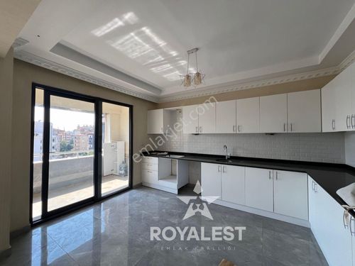  ROYALEST TEN HARİKA KONUMDA BAKIMLI LÜKS 2+1 DAİRE