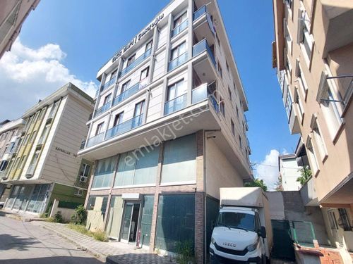 Tuzla Orhanlı Orta Mahalle Ana Caddeye Yakın 2+1 Satılık Daire