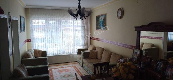 TOPRAK EMLAKTAN ANKARA KEÇİÖREN PINARBAŞI MAHALLESİNDE 3+1 SATILIK DAİRE