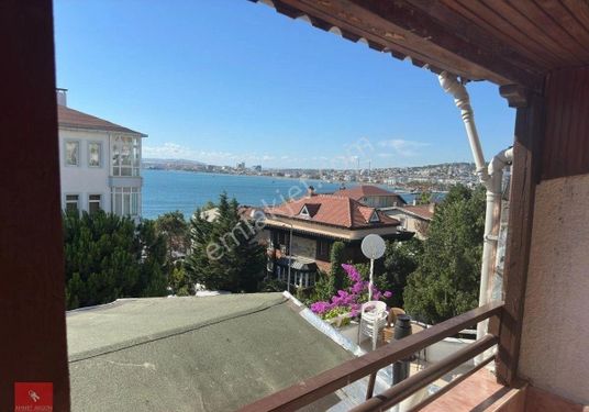 BÜYÜKÇEKMECE PINARTEPE SAHİLDE 3+1 NET 130 M2 GENİŞ TERAS ALANLI KİRALIK DAİRE