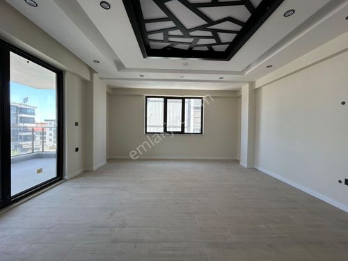 Gümüşçay Mahallesin'de 170m² 3 +1 Sıfır Satılık Lüks Daire