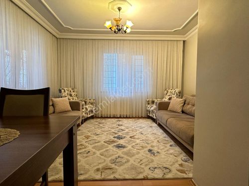 Bağcılar Yeni Mahalle Satılık 2+1 Yüksek Giriş Daire