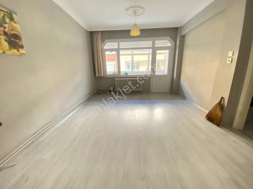  GAZİOSMANPAŞA SARIGÖL MAH. ÇARŞAMBA PAZARINDA SATILIK 125m2 3+1 BALKONLU 2.ARAKAT DAİRE 