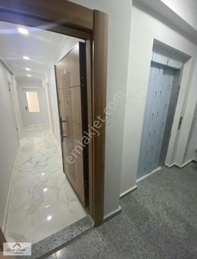 Derya'dan 80m2kapalı Mutfak 2+1 Satılık Daire