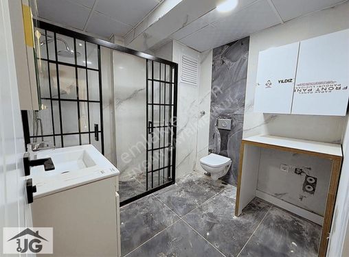 Uygan Gayrimenkul'den Torbalı Mah. Kiralık 3+1 145m² İzban Dibi