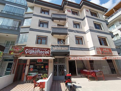 Etimesgut 30 Ağustos Mahallesinde 3+1//120m2