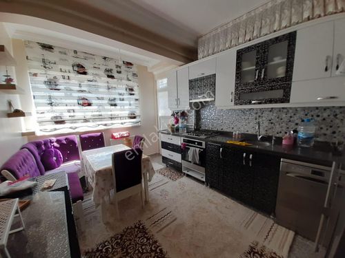 4.levent Metro İstasyonuna 3 Dk. 2+1 Kiralık Daire,artum