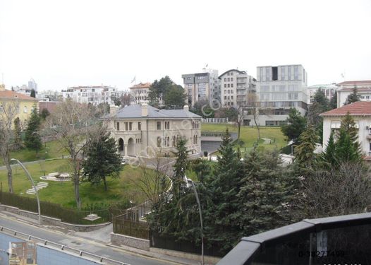 Kavaklıdere Kuğulu Park Yanı Atatürk Bulvarı Üzeri 1+1 Yeni Lüx Kiralık Daire