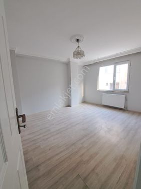 Mahallesihicret Emlaktan Tuna Mah. 2+1 90 M2 Satılık Daire Acil