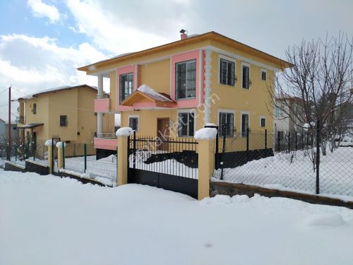  Sahibinden Pozantı/Yenikonacık/Kırıntı'da sıfır lüks  villa 
