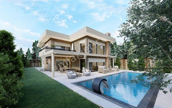  Çeşme Altınyunus'da Özel Tasarım Ultralüx Havuzlu Müstakil Villa