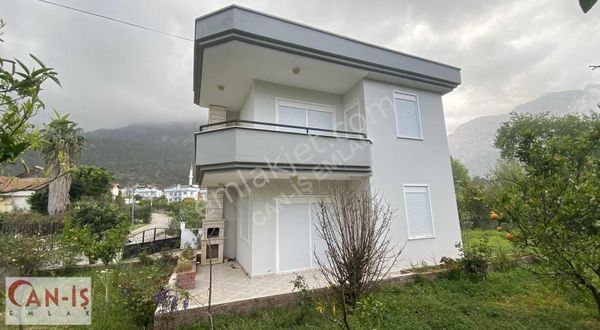 Kemer Göynükte 750 m2 Arsa İçerisinde Tam Müstakil Villa CAN-İŞ