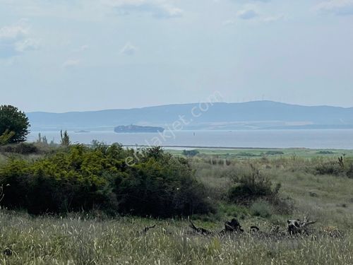 ÇARDAK DA BOĞAZ MANZARALI SATILIK ARSA