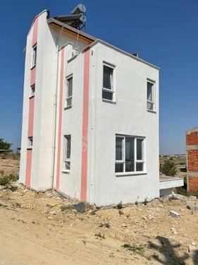Antalya/Serik Karadayı bölgesinde acil satılık kelepir villa