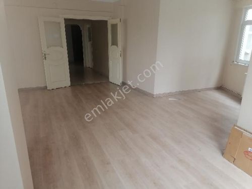 GÜVEN MAH. BELEDİYENİN YANINDA 150M2 3+1 KAT. 2 ARAKAT ÖN CEPHE