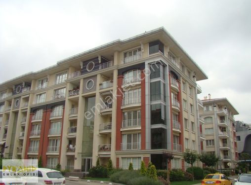 PYRAMID'DEN ATAKÖY KONAKLARI C-TİPİ GÜNEY CEPHE (211m2) 4+1