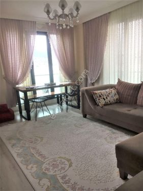  DG'DEN PENDİK'TE KAPALI OTOPARKLI 2+1 SATILIK DAİRE...