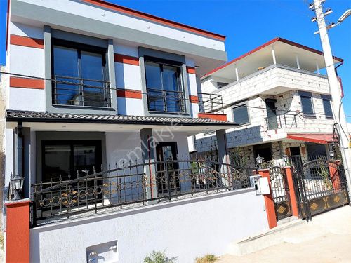  Seferihisar Doğanbey'de Satılık Sıfır Müstakıl 3+1 Villa Yazlık