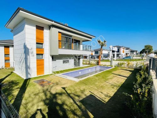  SAHİLE YAKIN-GÜVENLİK-ÖZEL HAVUZ/OTOPARK-BAHÇE-MERKEZİ-YENİ-ULTRA LÜX-400 M2- TEK MUSTAKIL