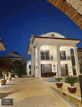 Fethiye Foça'da satılık lüks villa
