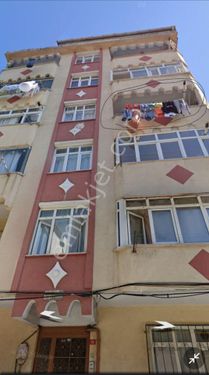  Revan Emlak'tan satılık 2+1 kat 3 Mehmet Akif Mahallesi'nde Cuma pazar Güney cephe
