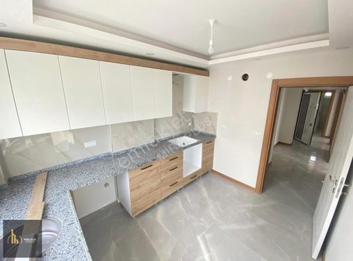 SATILIK VARSAK AKTOPRAK'DA KATTA 2+1 SIFIR DAİRE