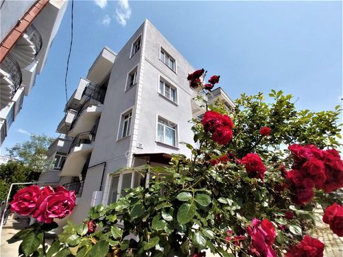  ALÇINAR EMLAKTAN FULL KREDİLİ DENİZE 300M ÇİFT TERASLI BARBEKÜLÜ 3+1 DUBLEKS