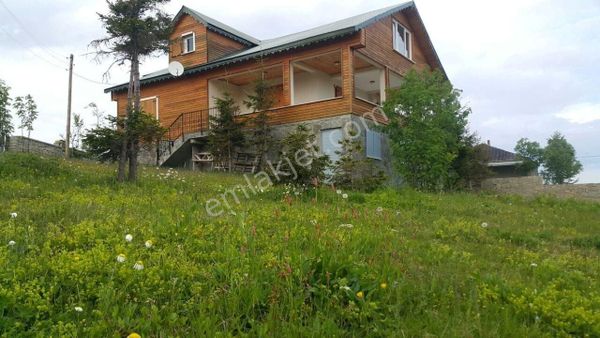 Trabzon Akçaabat Kayabaşında Satılık Villa