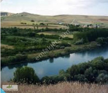 Mazgirt Kürakan köyünde baraj kenarı satılık imarlı 781m2 ARSA