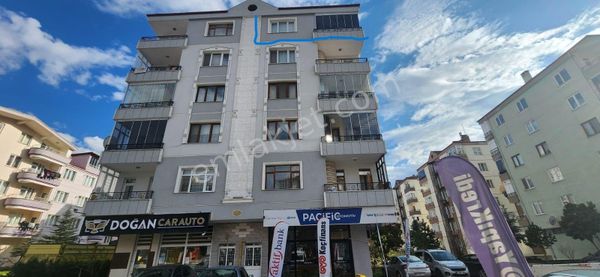  FIRSAT DAİRESİ !!! Mükemmel Konumda Tokat Yeşil Irmak Mahalesinde SATILIK 3+1 DAİRE...