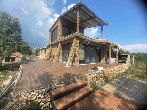 İzmir menderes gölova köyünde ACİL satılık  müstakil bahçeli ev