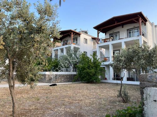  BODRUM TÜRKBÜKÜN'DE DENİZ MANZARALI SATILIK APART 8 TANE 2+1 DAİRE 