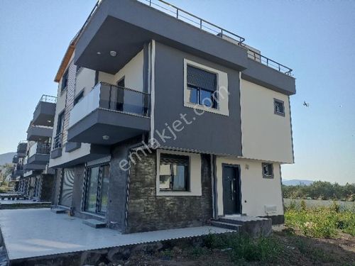 Dikili Salihleraltı 4+1 Satılık Villa