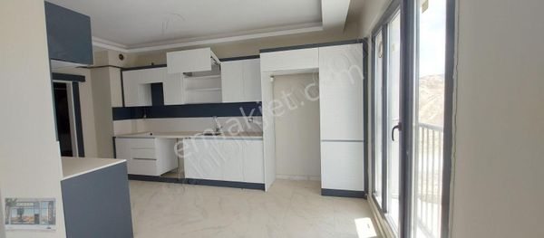 DEĞER'DEN BATTALGAZİ VENKDE 4+1 ARA KAT SIFIR DAİRE