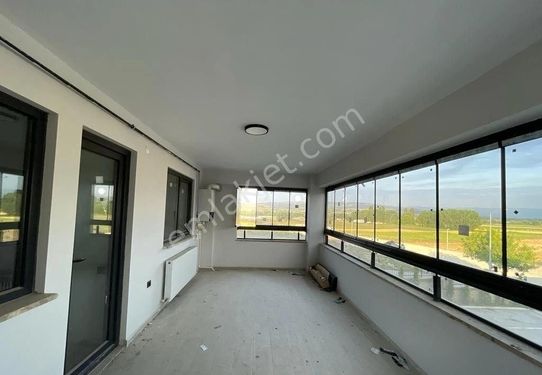 İNEGÖL ALANYURT YENİ MAH.,3+1,160M2,2.KAT,SİTE İÇİ,SATILIK DAİRE