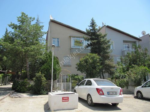 TURYAPTAN İNÖNÜ MAHALLESİNDE MÜSTAKİL BAHÇELİ 3+2 TRİBLEKS