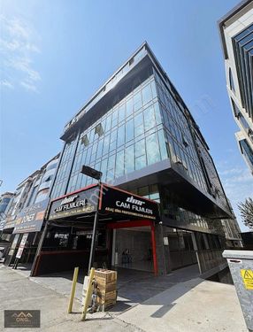ONG PLUS'TAN ARSLAN OFİSTE KİRALIK LÜKS OFİS