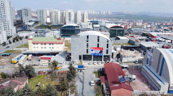  ESENYURT'TA  4.500 m² SATILIK MÜSTAKİL BİNA