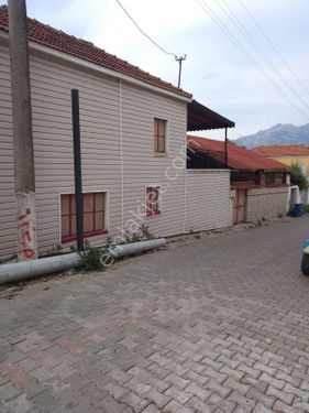  Bafa da Milas Bodrum havalanına yakın satılık ev