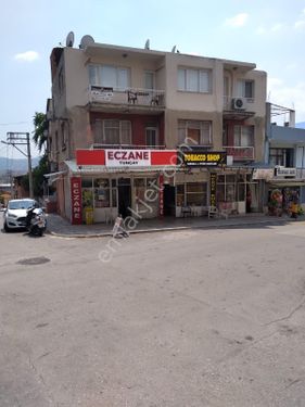 İzmir/Konak komple Satılık Bina