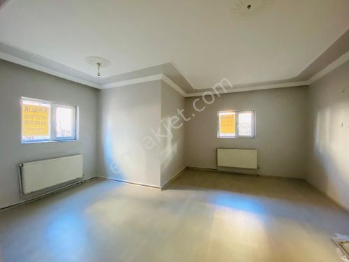  SAYGIN EMLAK'TAN SATILIK KİRACILI, TEMİZ 3+1 BODRUM DAİRE